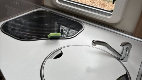 2p Hymer semi-integrated uit 2015