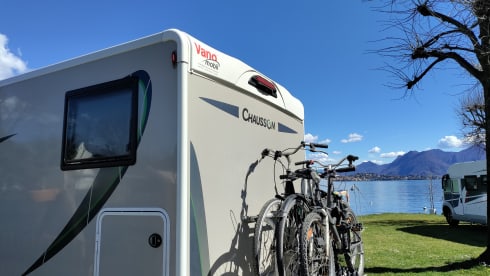 4p Ford Chausson Titanium Nordic edition 777GA
