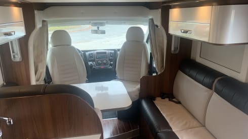 4p McLouis semi-integrated uit 2014