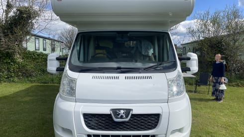 Henry – 4 berth Elddis 100 Sunseeker - 6 Belts