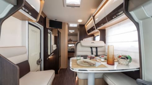 005 – New Alcove (2022) with separate extra bedroom - Mclouis Glamys 223