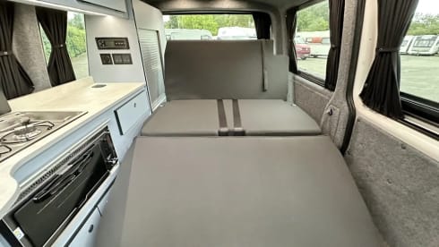 Camella – 4 Berth Volkswagon Transporter T6.1 (Inclusive of Insurance)