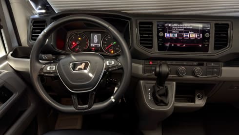 Making Memories 9 – Adria Mobil 680 SLX 2024 avec 180 ch, boîte automatique Skyview, roi de la route