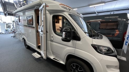 weinsbergcamper22 – 2p Weinsberg semi-integrated uit 2022