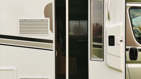 Kaatje – 4p Carado semi-integrated from 2023