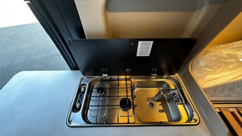 L&C – Gloednieuwe Carado CV 640 automaat luxe, comfort en vrijheid.