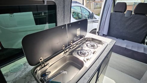 Carmella – 3 berth Peugeot boxer from 2015