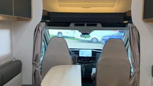 CamperCrush – 5p Chausson semi-integrated uit 2026