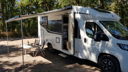 Fantastic luxury camper