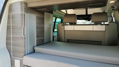 Luisa – 4p Volkswagen bus uit 2017