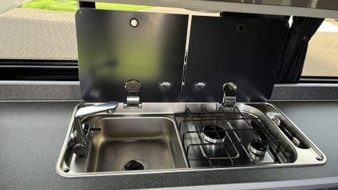 SM Campers – 4 berth VW Camper 2018