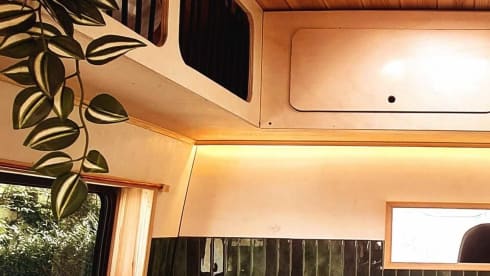 Fredje – Sfeervolle campervan voor levensgenieters (2P)