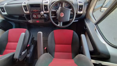 Mr Big – Chausson alkoof met 6 slaapplaatsen uit 2014