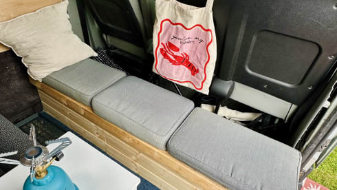 One life Live it  – 4p Renault bus uit 2005