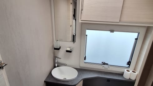 Chausson 720 – 5p Ford semi-integrated from 2023