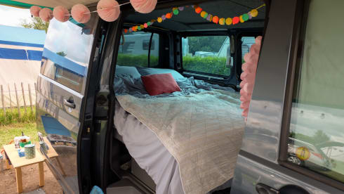Buzz – Perfect for a trip with young children