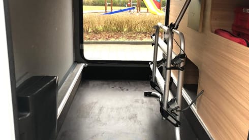 Fully furnished 4p Dethleffs semi-integrated from 2021