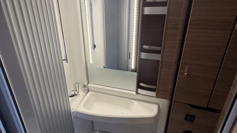 4p Knaus alcove from 2023
