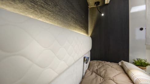 New 71 reg Roller Team 696 4 Birth Luxury Motorhome