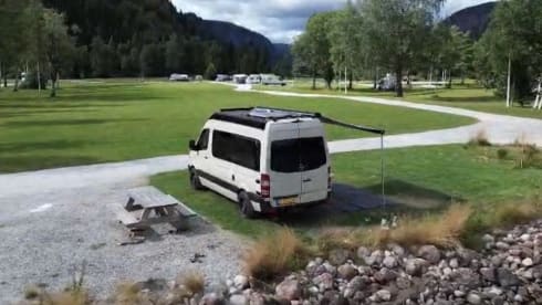 5. La vie en van avec style | Camping-car tout équipé et autonome