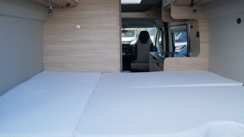 2-person Pössl bus from 2021