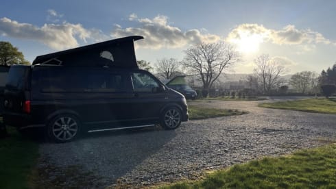 Bentley  – Gorgeous Blackberry VW T6 Campervan with Starlight Ceiling 