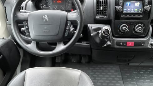 juul – super nice self-built 2p Peugeot Boxer camper bus from 2014 euro 5