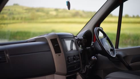 Betsy – Betsy - The VW Crafter! 