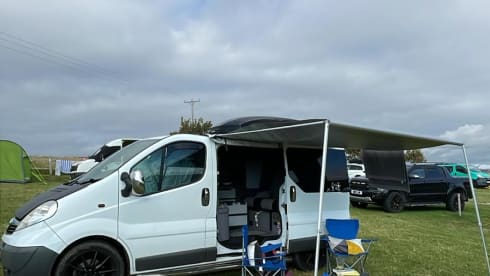 VERN  –  2 Berth  Modern Vauxhall Vivaro Camper 