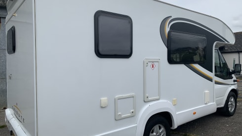 Tilly The Tardis – Winter Ready, Discounts for longer hires