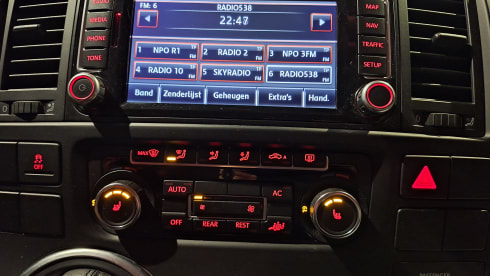 Gijs – 4p Volkswagen campervan from 2010