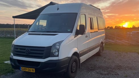 Beautiful off-grid campervan (More photos to follow!)