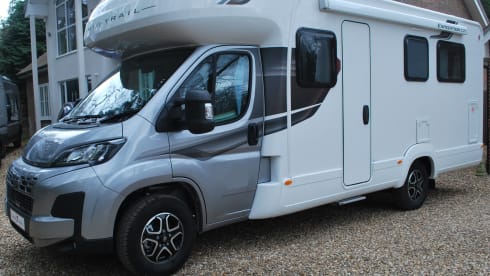 2025 Auto Trail Expedition C71
