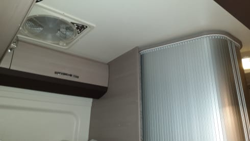 Black Rhino – Compact (5m41) Hobby K55, Automatic 150pk Fiat Ducato, with all the luxury