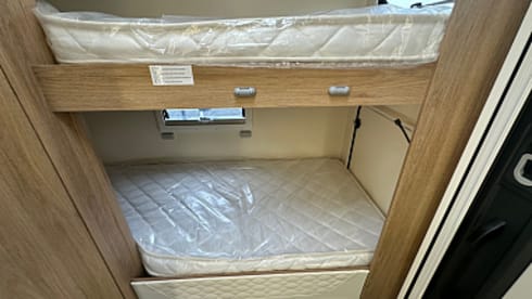 Tranquil – 6 berth Autoroller Luxury 707 Auto Brand new from 2025