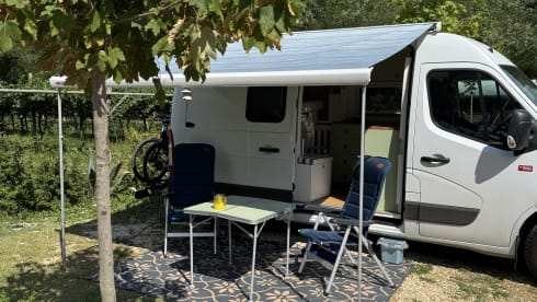 Bus Renault 2 places de 2018