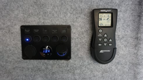 Vanture24 – 2p Volkswagen bus from 2011