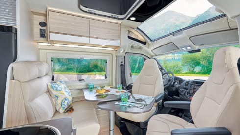 Macallan – 4 berth Dreamer D55 Up 2022