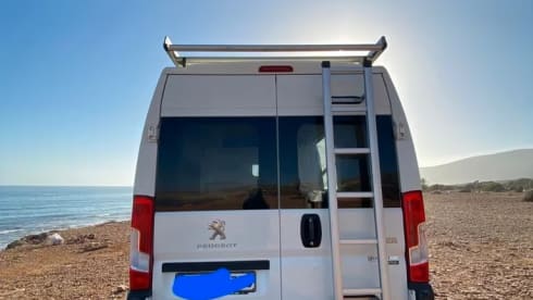 The sunchaser – Peugeot boxer 2018 OFF-GRID