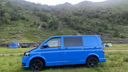 VW T5 Campervan - Stylish Modern 3 Berth 