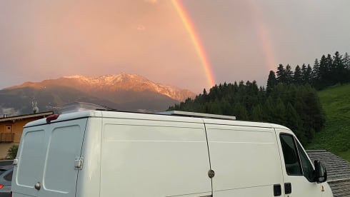 Wayvan – Vivi la libertà del viaggio: il tuo rifugio su quattro ruote ti aspetta!