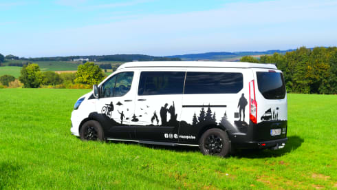 viacopa – 4p Ford campervan from 2024