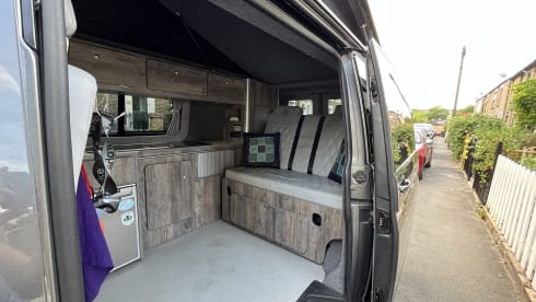 Nelly – 4 berth 2017 VW T6 Camper