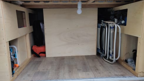 De Reizende Levensgenieter – Nice Fiat camper bus for 2-4 people