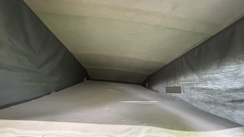 one-life-campers – 4p Ford campervan uit 2010