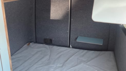 mercy – New build 3 berth Mercedes Benz Campervan 3 belted seats