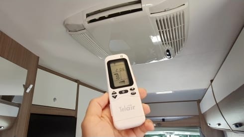 Bluacquamarina – CARADO A461  6 posti