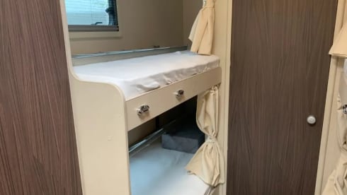 Krokodil – Ideal holiday with this spacious and cozy family camper!