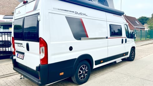 Loft On Wheels 3.0 – Roller team camper bus full option 4 persons