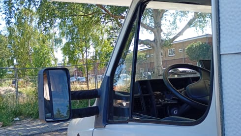 Babushka  – 5p Fiat alcove from 1992 (Nieuw Vennep or Haarlem)